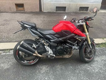 suzuki gsr 750 - 4