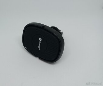 Nový nalepovací magnetický držák na mobil do auta - 4