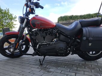 Harley-Davidson FXBBS 114 Street Bob - 4