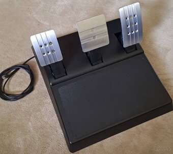 Thrustmaster T300 RS GT Edition - 4