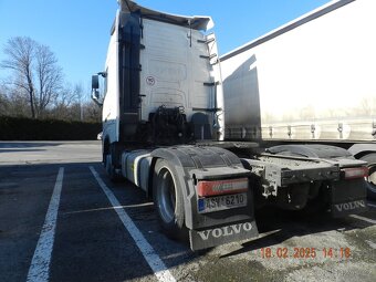 Prodám Tahač Volvo FH 460 Lowdeck r.v 5/2016 najeto 816000Km - 4