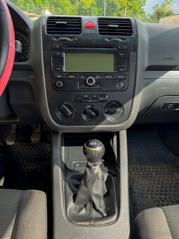 VW Golf V 1.9 TDI (77 kW), r.v. 2004 - 4