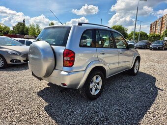 Toyota RAV4 2.0D-4D,85KW,4x4,KLIMA,BEZ KOROZE,R.V.2005 - 4