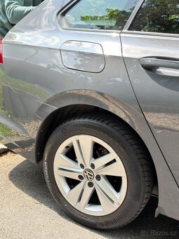 Volkswagen Golf 8 Variant 2.0 TDi DSG - 4