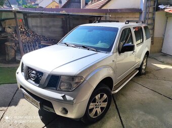 Nissan Pathfinder - 4