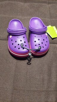 Dámské pantofle zn. Crocs, vel. 42 - 4