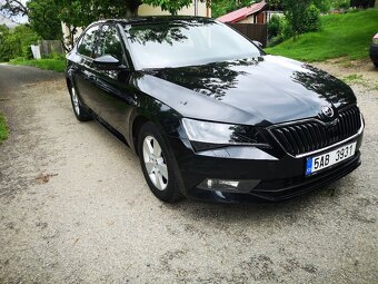Škoda superb 3 1.6tdi manuál - 4