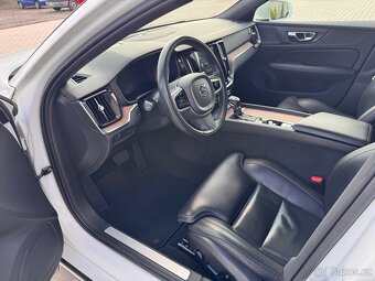Volvo V60, D4, AWD, 360° kamery, nez. topení, DPH - 4