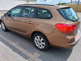 Prodám Opel Astra Sports Tourer 1.6 CDTi Combi - 4