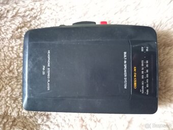 Walkman+radio Akai PM 25 - 4