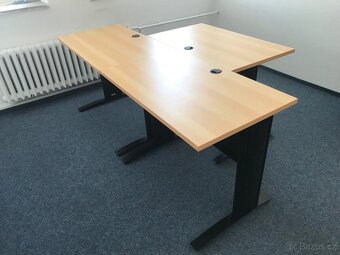 Kancelářské stoly - 4