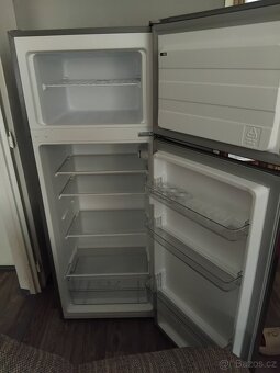 Prodám úplně novou lednici Philco - 4