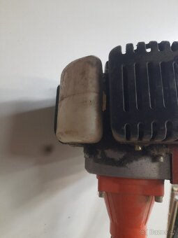 Prodám křovinořezy,motor 5.5kw - 4