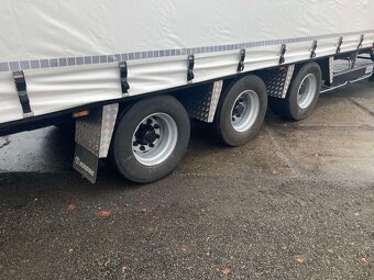 Navěs plachta lowdeck - 4