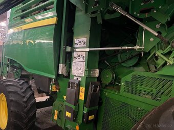 John Deere T670i - 4