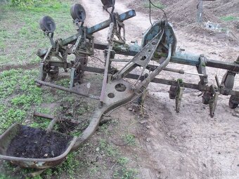 Plečka NDR typ FORTSCHRITT P 437 - 4