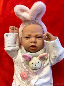 Realistická panenka-miminko,podobná reborn. - 4