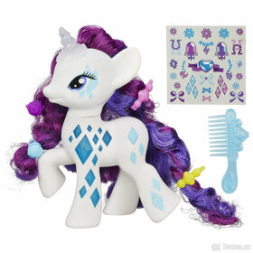 Hasbro My little Ponny Rarity svítící s hřebínkem - 4