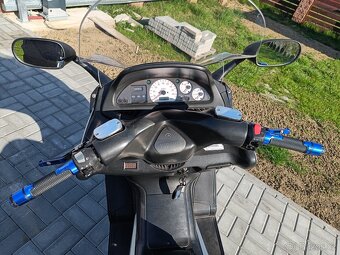 Yamaha Tmax 500 - 4
