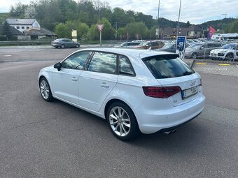 Audi A3 1.8TFSI 132kw r.v.2015 naj.152Tkm top stav - 4