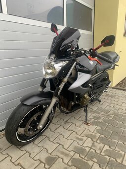 Yamaha XJ6 N - 4
