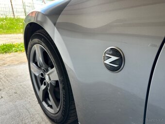 Nissan 370z - 4