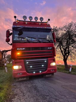 Traktor /tahač Daf xf - 4