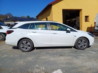 Opel Astra 1.6 CDTI 2018 - 4