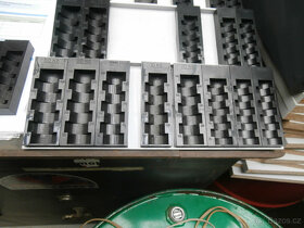 Mincovníky pokladní plastové použité za 300 kč - 4