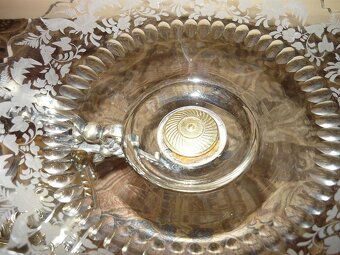 Starožitný stojan a ubrus - 4