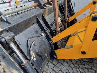 JCB 3CX Contractor - 81kw, joysticky, 20" - TOP stav - 4