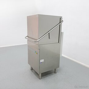 Korbová gastro myčka MACH S.p.A. - 4
