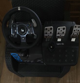 Logitech G920 Driving
Force Racing Wheel... - 4