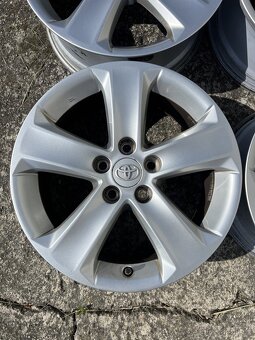 alu kola Toyota RAV4 R17 ET45 rozteč 5x114.3 - 4
