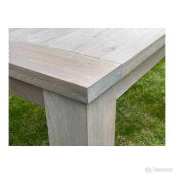Dubový nerozkládací jídelní stůl - Tom 130 cm - 4