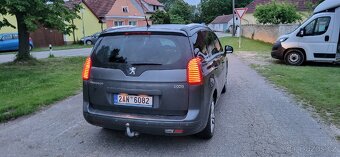 Peugeot 5008 - 4