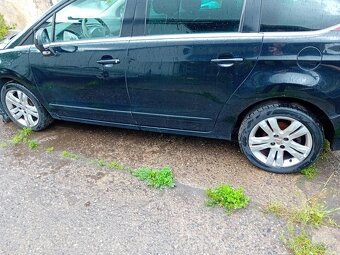 Peugeot 5008 1.6 HDi automat r.v.2011 - 4