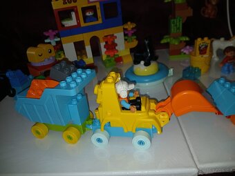 Lego Duplo - Zvukové letadlo vláček ZOO traktůrek figurky - 4