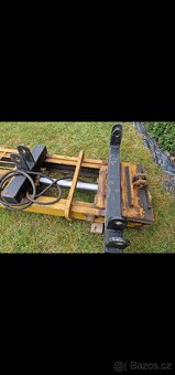 Vysokozdvižné vidle za traktor za třetí bod - 4