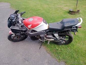 Honda nsr 125 - 4