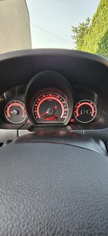 Kia Ceed SW Combi - 4