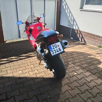 Prodám HONDU VTR 1000 SP1 - 4
