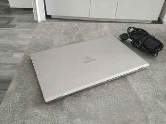 Terra Mobile 1551 (Clevo NS51MU) - 4