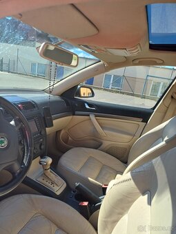 Škoda Octavia 2, 2.0 tdi, rv 2004, DSG - 4
