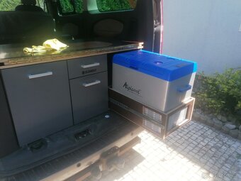 Ford tourneo custom s obytnou vestavbou - 4