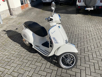 Vespa GTS super 125 - 4