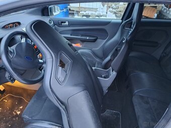 Ford Focus RS, 2.5 benzin, 2009, 224 kW - 4