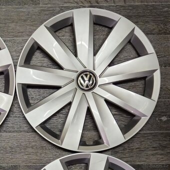 Prodám kryty kol Volkswagen r16 B102 - 4