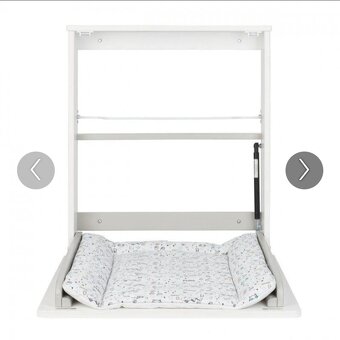 Sklápěcí přebalovací pult na zeď - 4