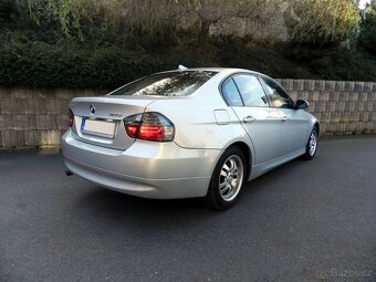 BMW 320i E90 110 kW r.v. 2006 - 4